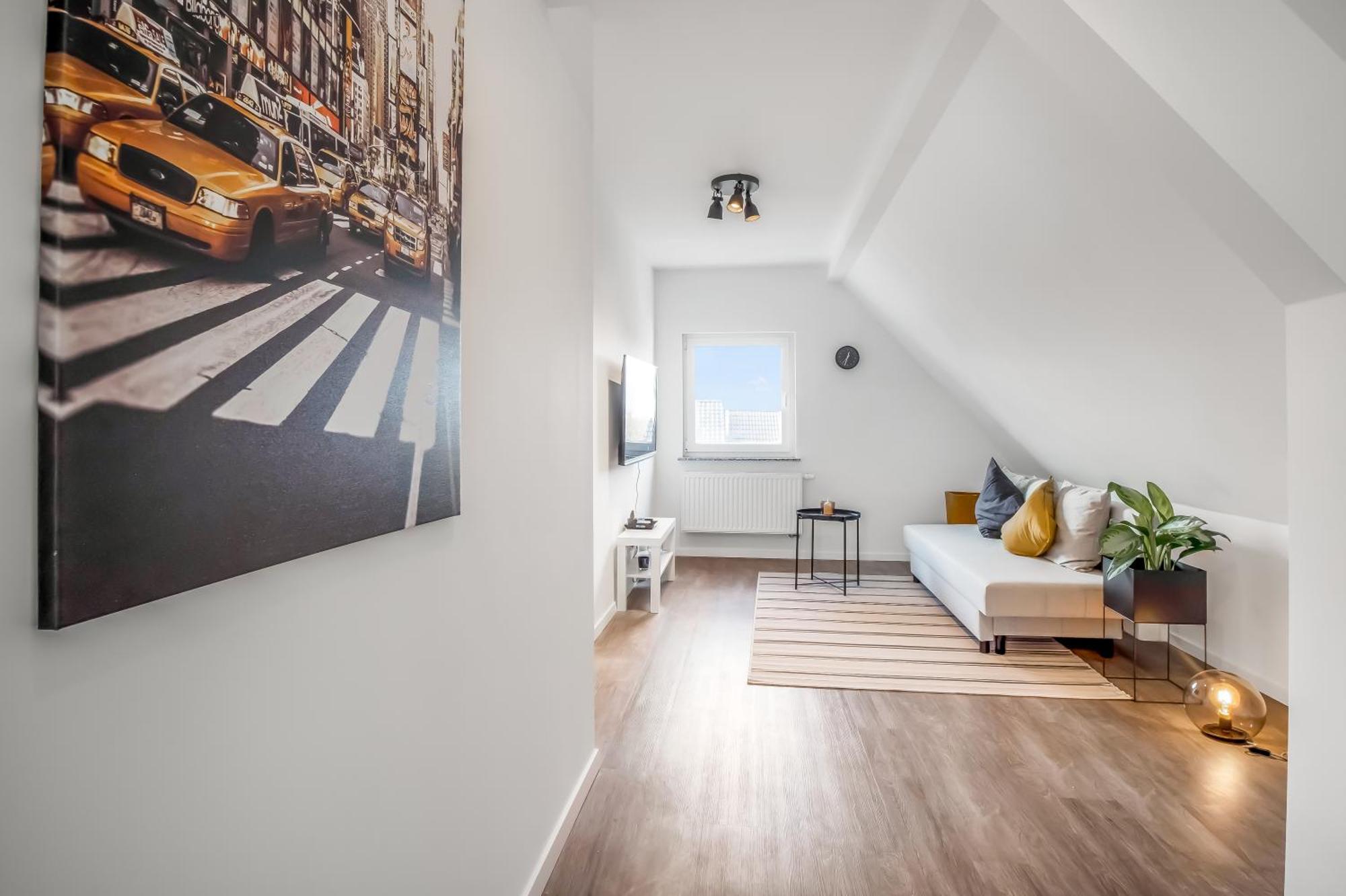 Moderne Wohnung - Naehe Messe / Flughafen Ломар Экстерьер фото