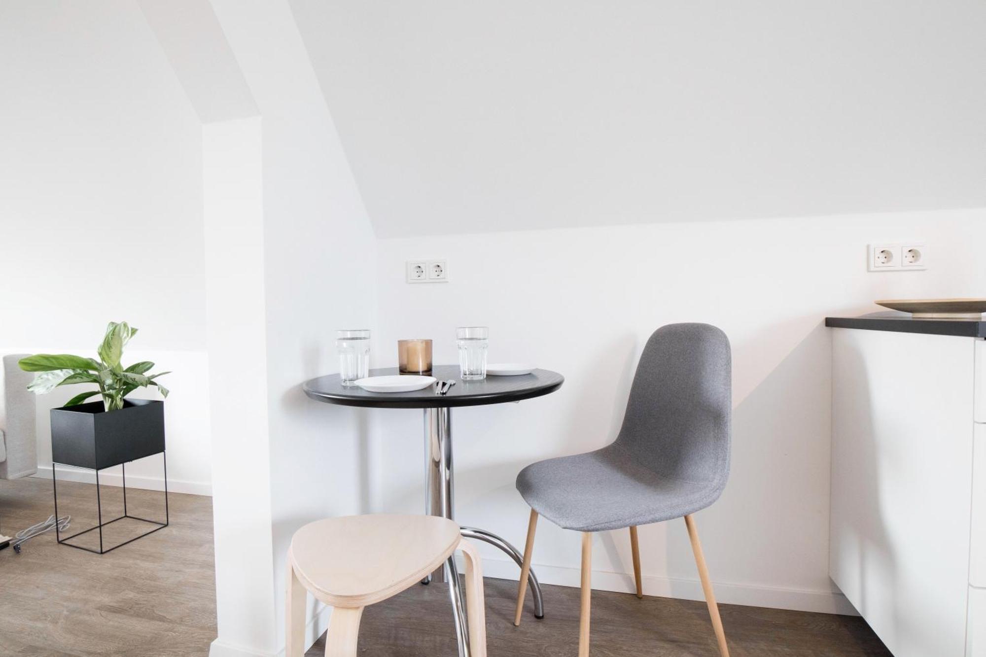 Moderne Wohnung - Naehe Messe / Flughafen Ломар Экстерьер фото